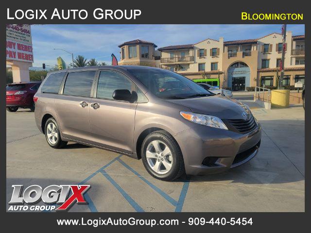 2015 Toyota Sienna L FWD 7-Passenger V6 - Bloomington #R688189