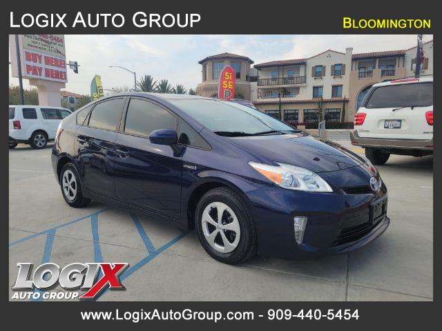 2013 Toyota Prius Prius V - Bloomington #345620