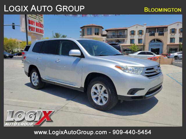 2013 Toyota Highlander Base 2WD V6 - Bloomington #098364