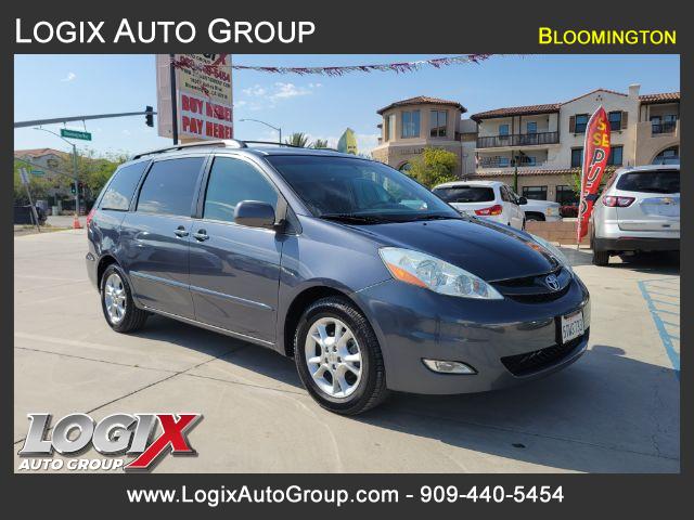 2006 Toyota Sienna XLE - Bloomington #488147