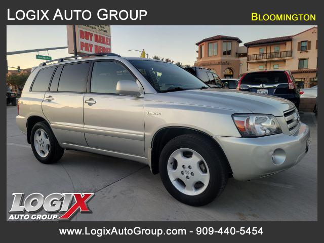 2005 Toyota Highlander V6 2WD with 3rd-Row - Bloomington #R082505