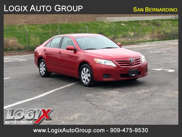 2011 Toyota Camry LE 6-Spd AT - Bloomington #R130627