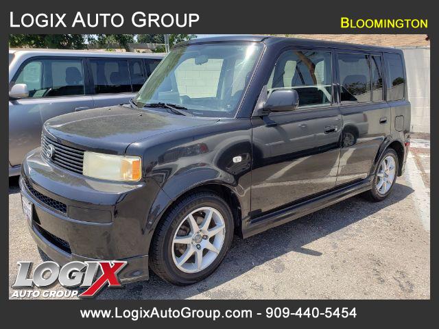 2005 Scion xB Wagon - Bloomington #029184