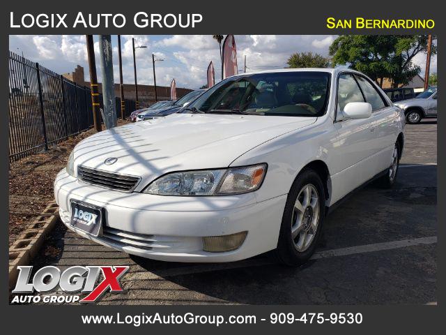1999 Lexus ES 300 Base - San Bernardino #055616
