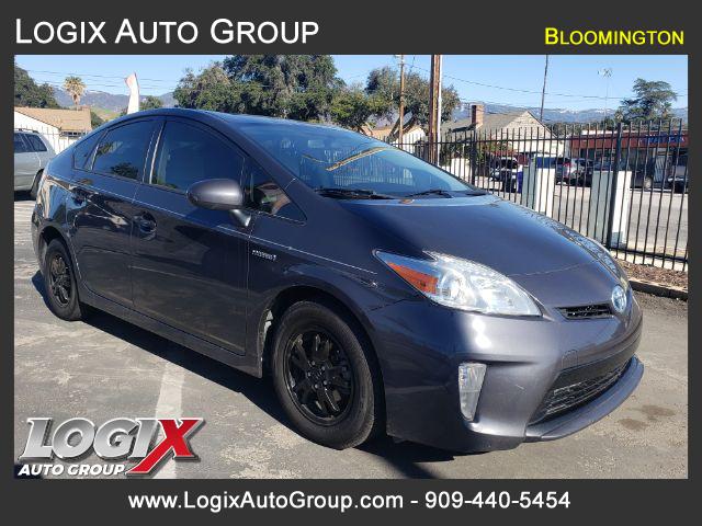 2014 Toyota Prius Three - Bloomington #371435