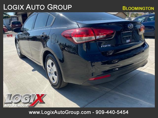 2017 Kia Forte LX 6A - Bloomington #083594