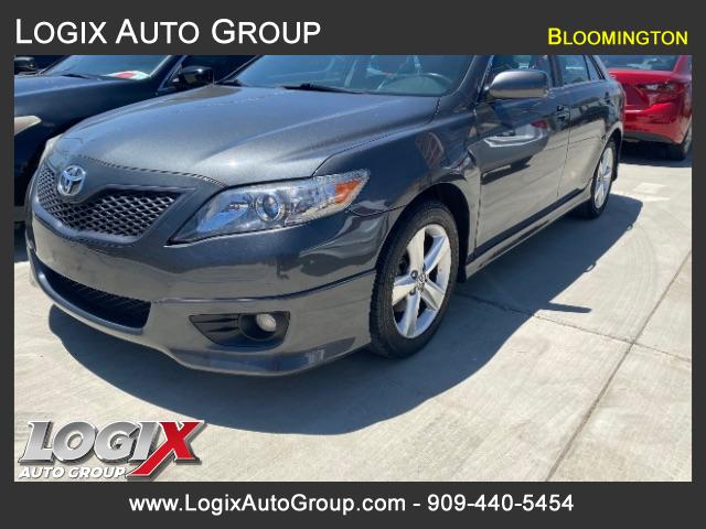 2011 Toyota Camry SE 6-Spd AT - Bloomington #204435