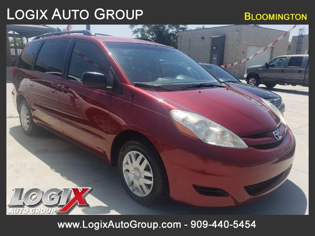 2010 Toyota Sienna LE FWD 7 Passenger - Bloomington #343162